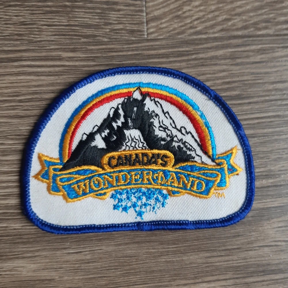 Vintage Retro embroidered 13 patches. - Picture 2 of 8
